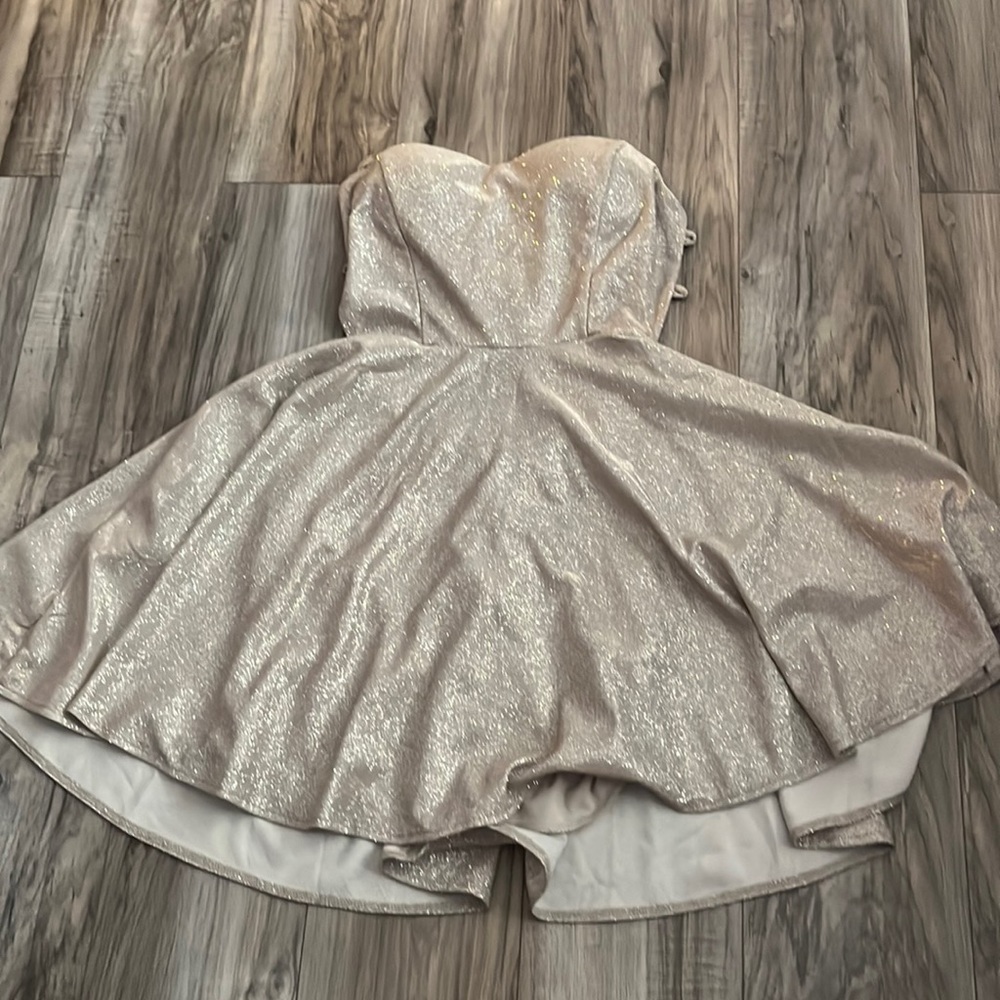 sparky ,above knee length dress,size is xtra small in women,from windsor